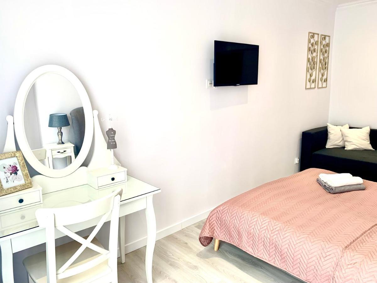 Apartamenty Sienkiewicza - Bezplatny Parking, Centrum, Park, Fv Kielce Luaran gambar